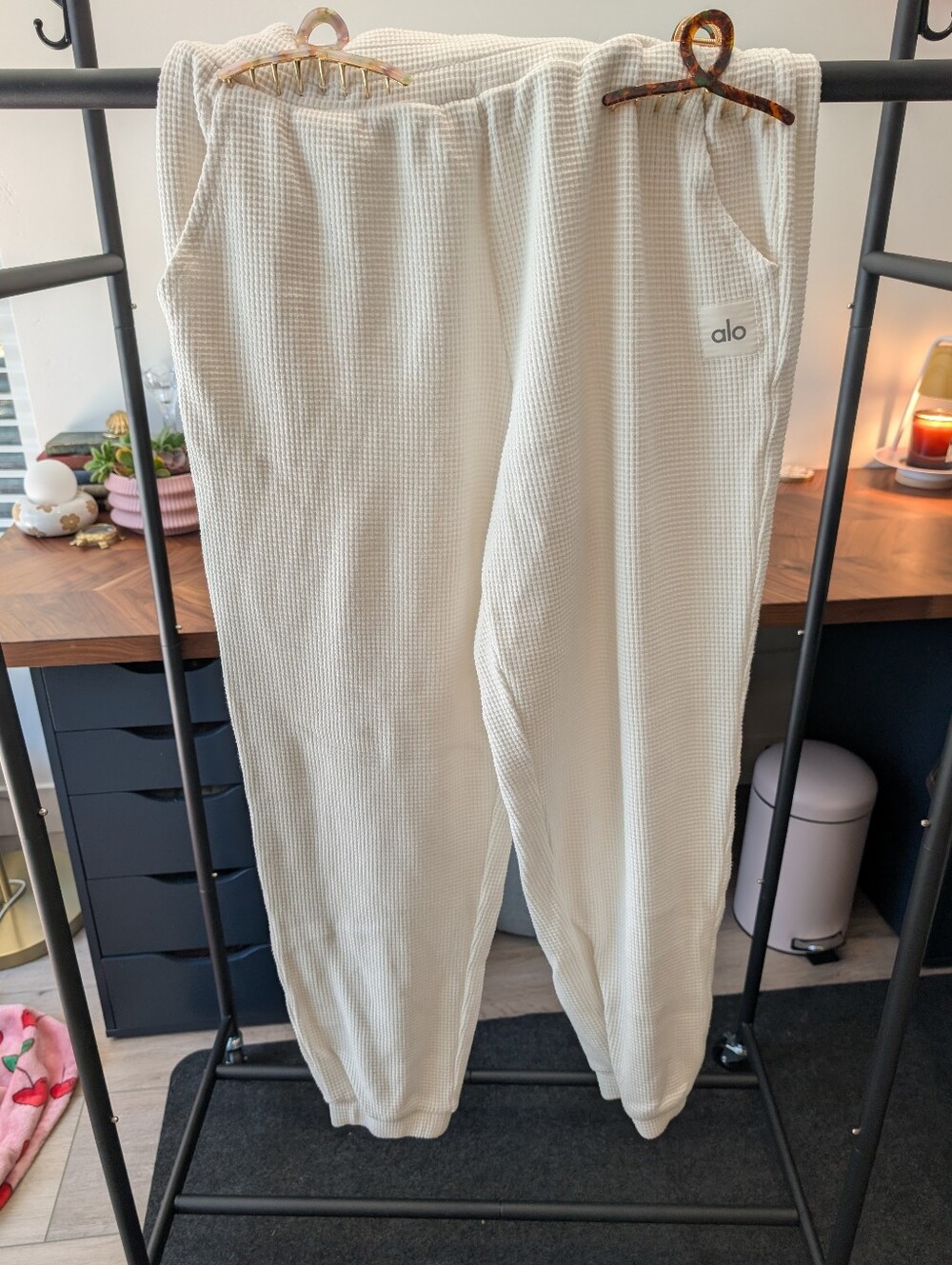 ALO  Cream Waffle Knit Pants